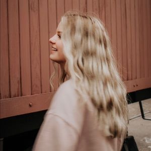 Meet your Posher, Lily